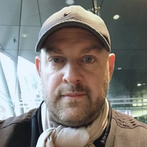 Mark Gilbert
